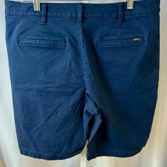 Hollister Mens Flat From Short 9” Epic Flex Mens Blue Pocket Shorts Size 36 - Picture 4 of 12